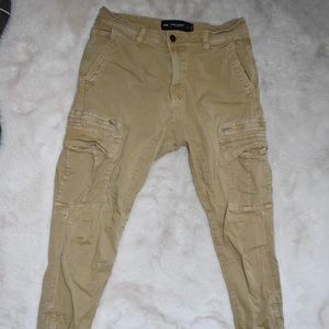 Cotton on Urban Joggers in Khaki color size 32